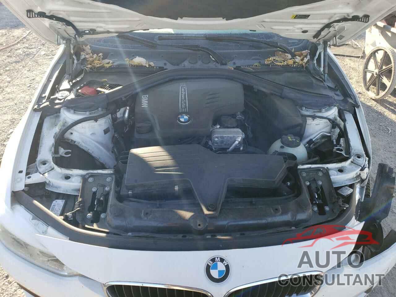BMW 3 SERIES 2018 - WBA8A3C5XJA499696