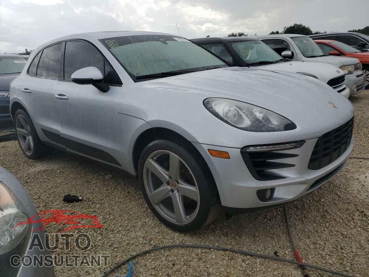 PORSCHE MACAN 2018 - WP1AA2A59JLB08333