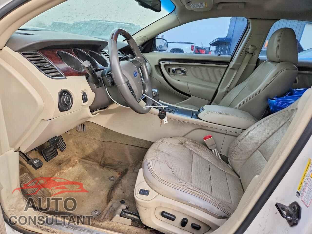 FORD TAURUS 2012 - 1FAHP2FW2CG127419