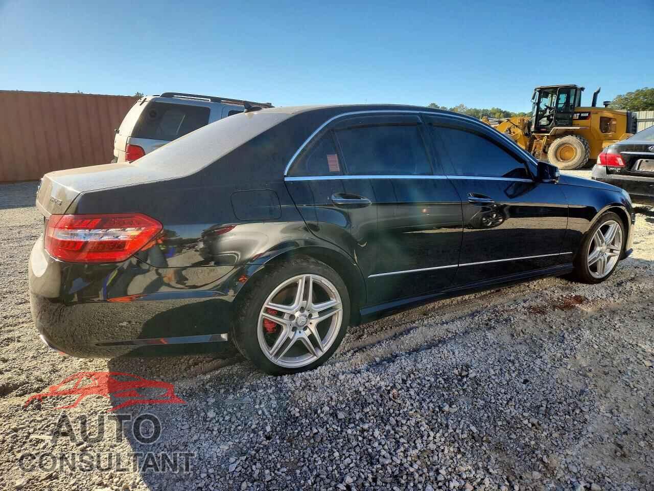 MERCEDES-BENZ E-CLASS 2013 - WDDHF5KB3DA772611