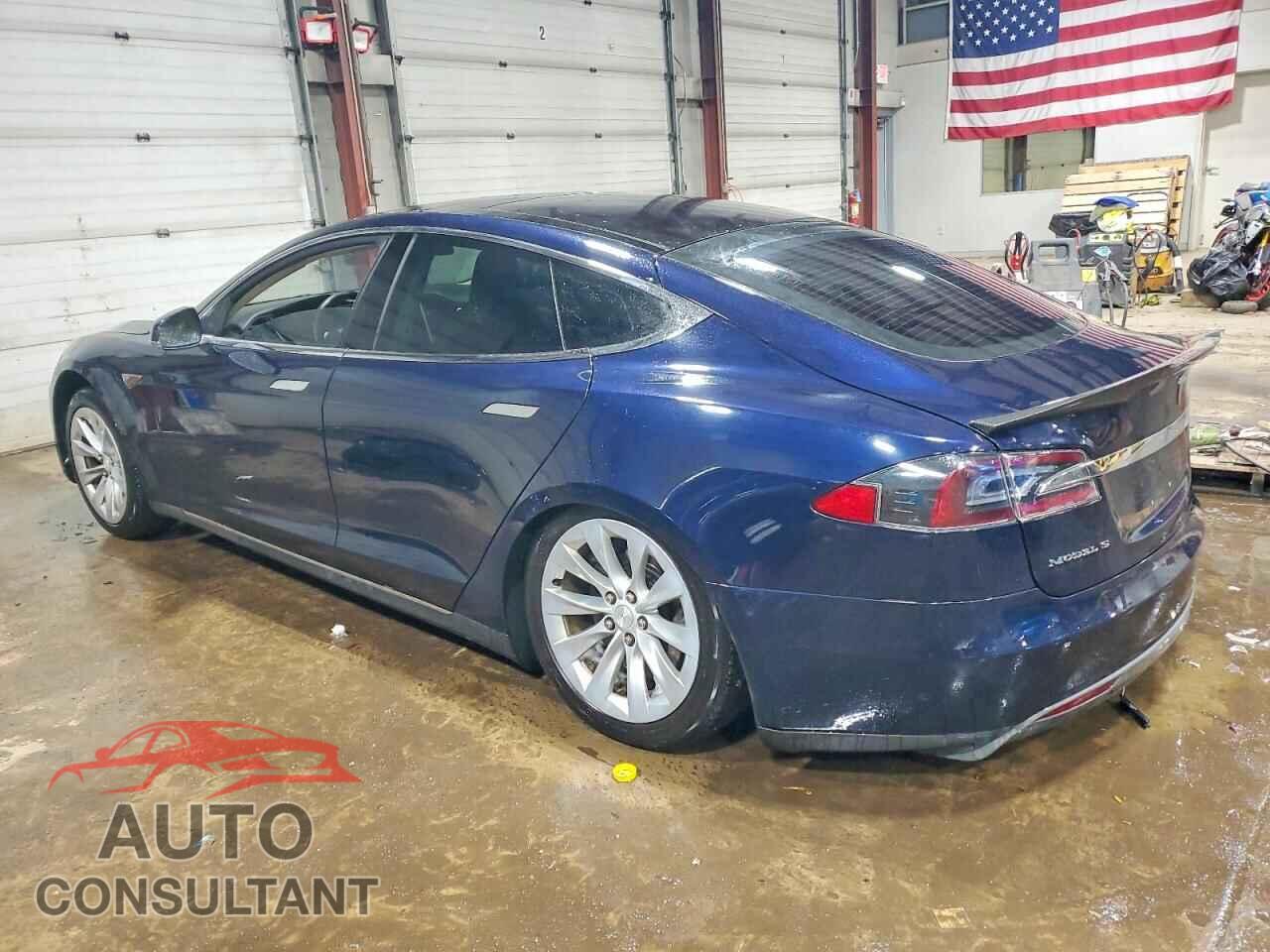TESLA MODEL S 2013 - 5YJSA1DN0DFP14803