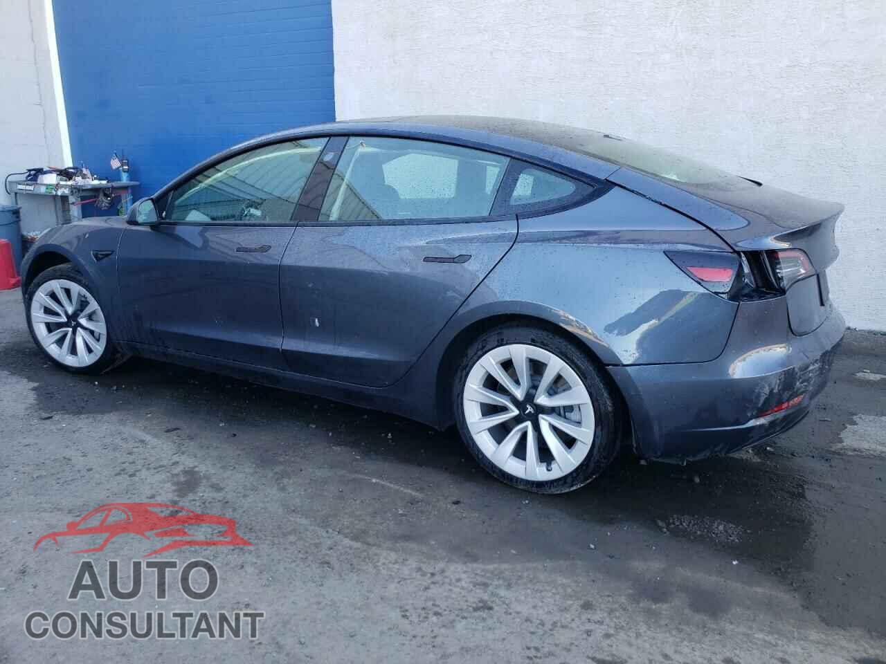 TESLA MODEL 3 2022 - 5YJ3E1EA9NF289474