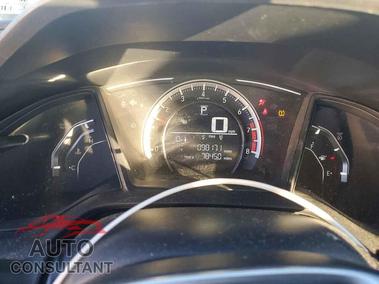 HONDA CIVIC 2017 - 19XFC2F58HE071532