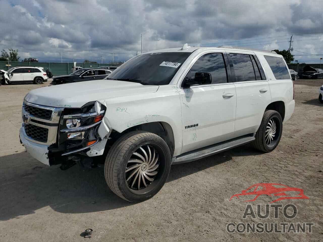 CHEVROLET TAHOE 2016 - 1GNSCAKC4GR461633