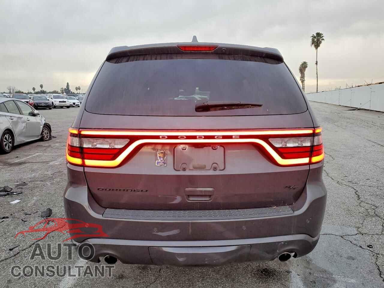 DODGE DURANGO 2018 - 1C4SDHCT6JC205517