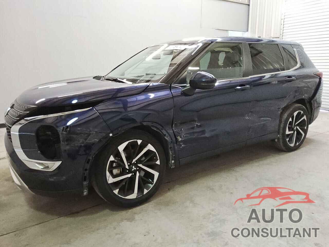 MITSUBISHI OUTLANDER 2023 - JA4J3UA88PZ030256