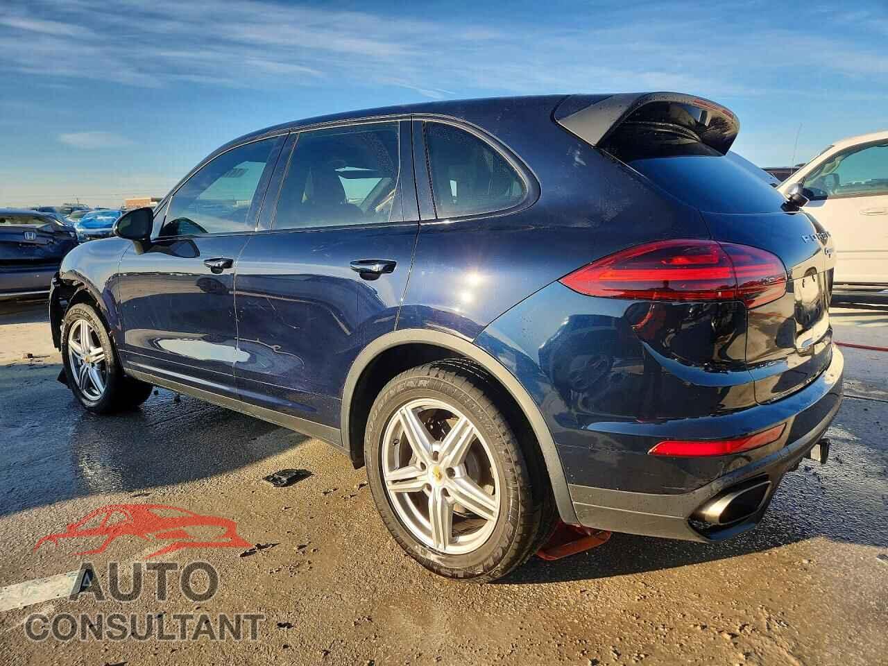 PORSCHE CAYENNE 2016 - WP1AA2A2XGKA15776