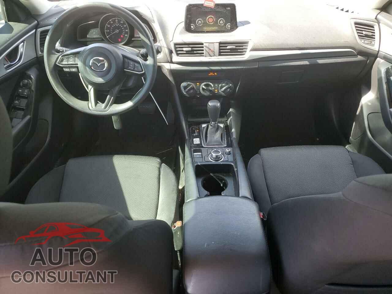 MAZDA 3 2017 - 3MZBN1U70HM125738