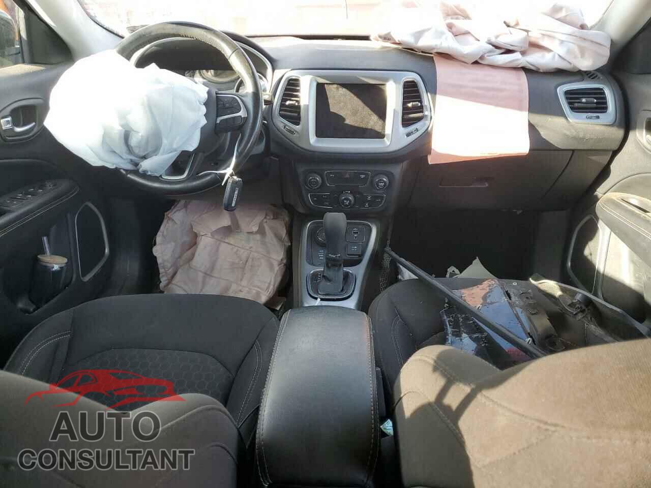 JEEP COMPASS 2020 - 3C4NJDAB3LT174596