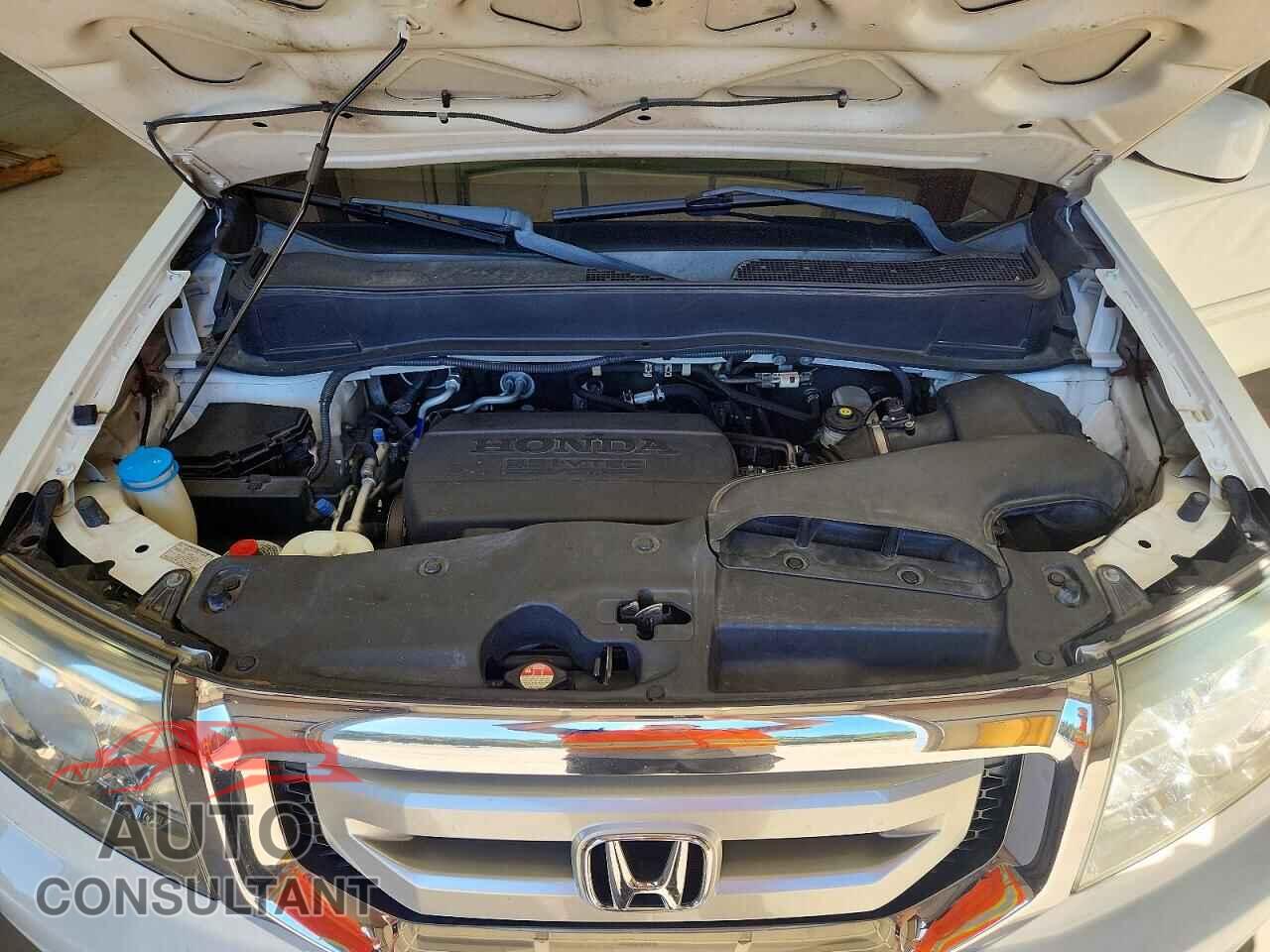 HONDA PILOT 2011 - 5FNYF4H63BB049747