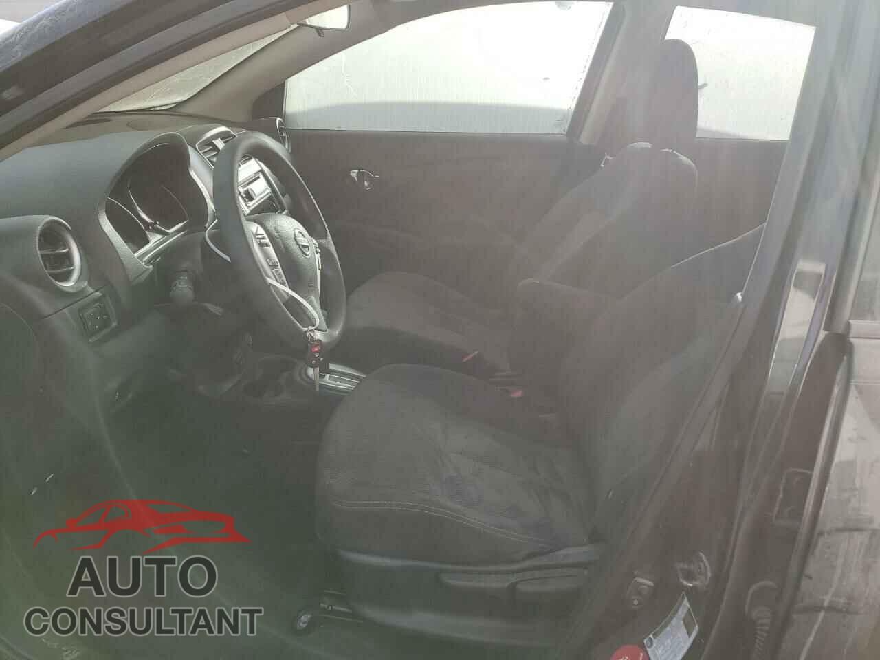 NISSAN VERSA 2017 - 3N1CN7AP7HL853953