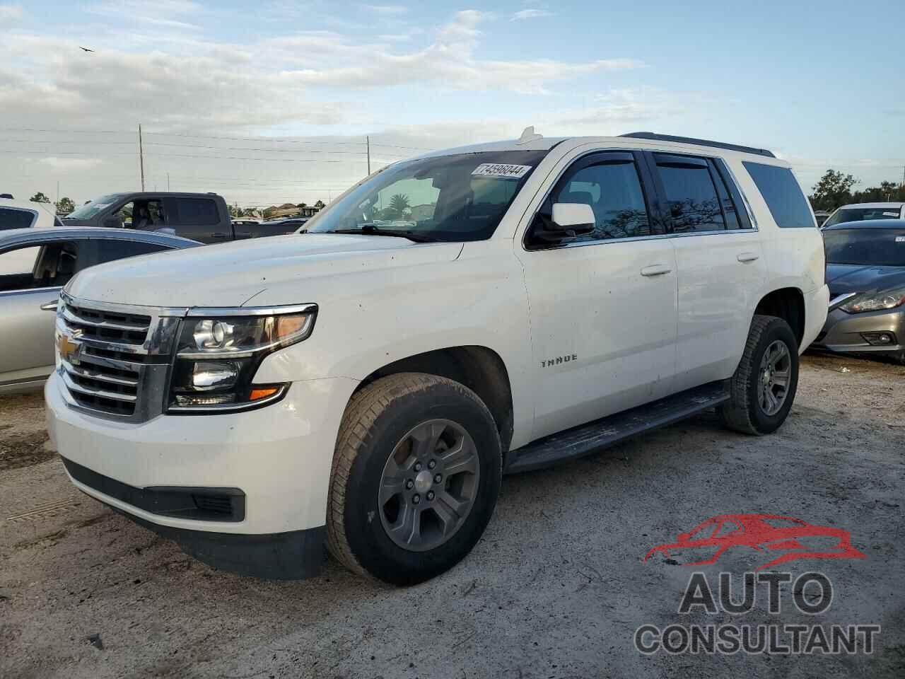 CHEVROLET TAHOE 2018 - 1GNSKAKC8JR138678