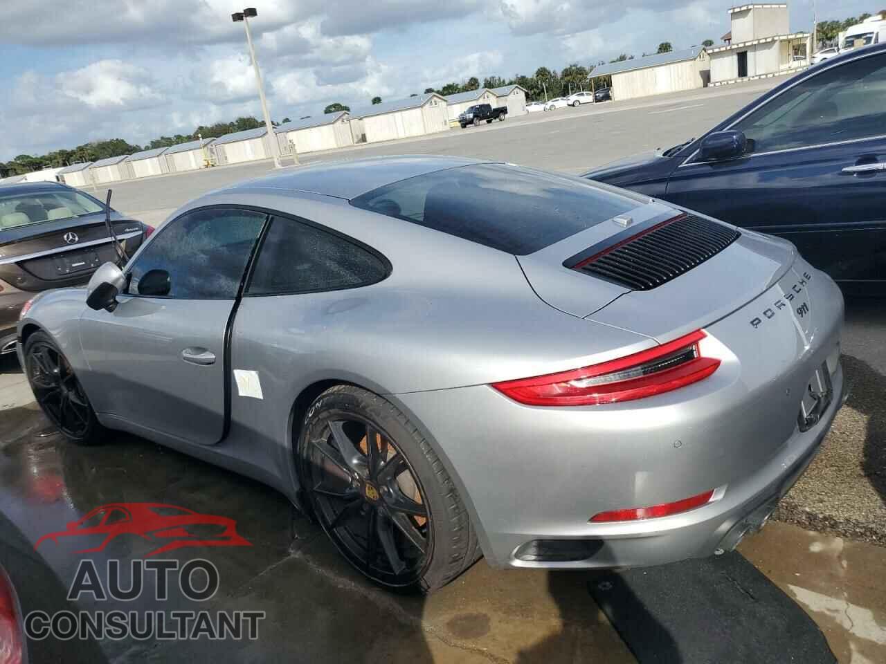 PORSCHE 911 2018 - WP0AA2A93JS105437