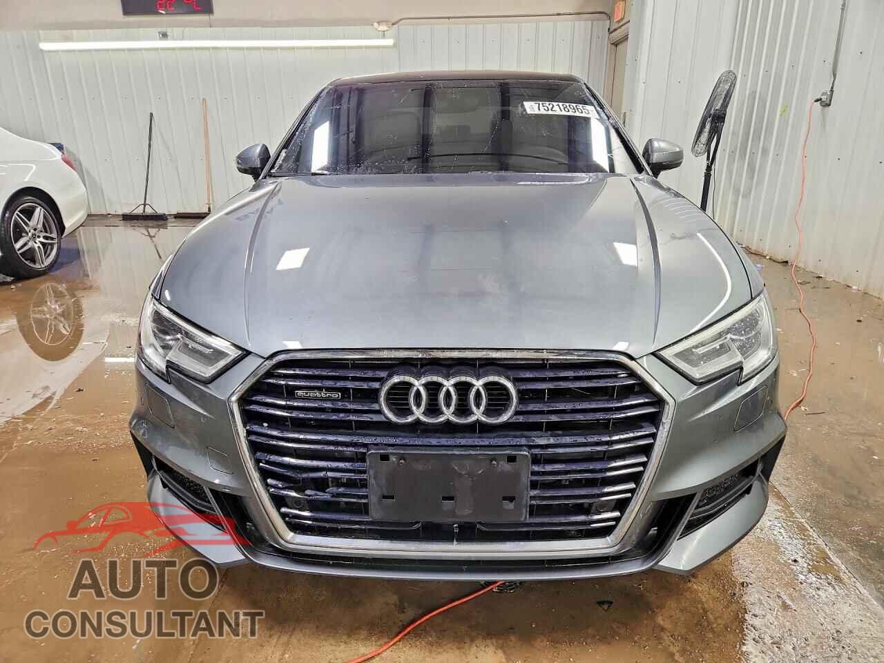 AUDI A3 2017 - WAUJ8GFF8H1060385