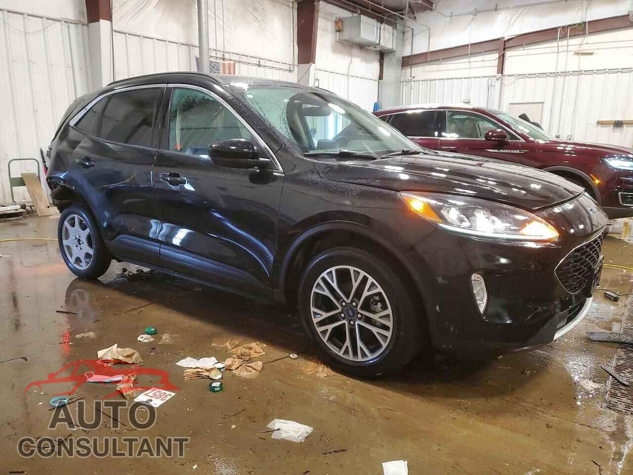 FORD ESCAPE 2020 - 1FMCU9H9XLUA84605