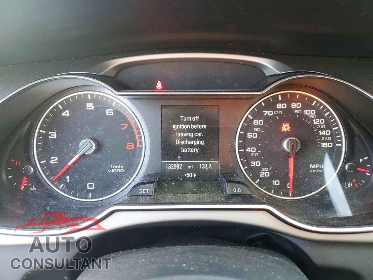 AUDI A4 2013 - WAUHFAFL8DN028840