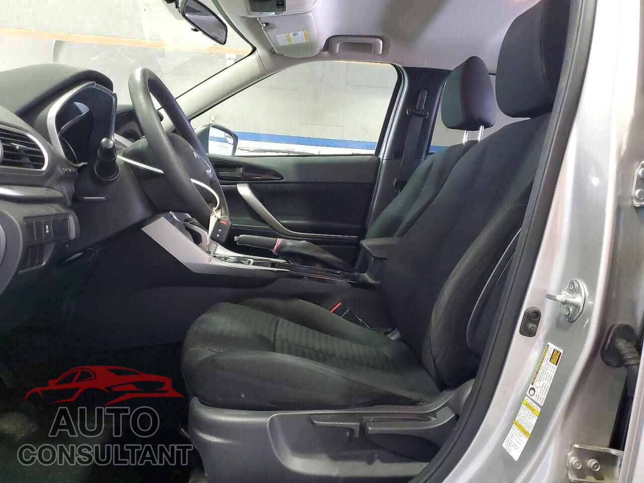 MITSUBISHI ECLIPSE 2019 - JA4AT3AA6KZ001778