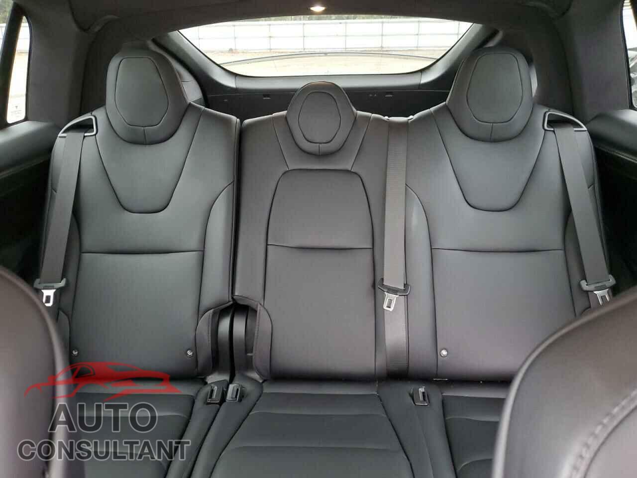 TESLA MODEL X 2018 - 5YJXCDE23JF122300