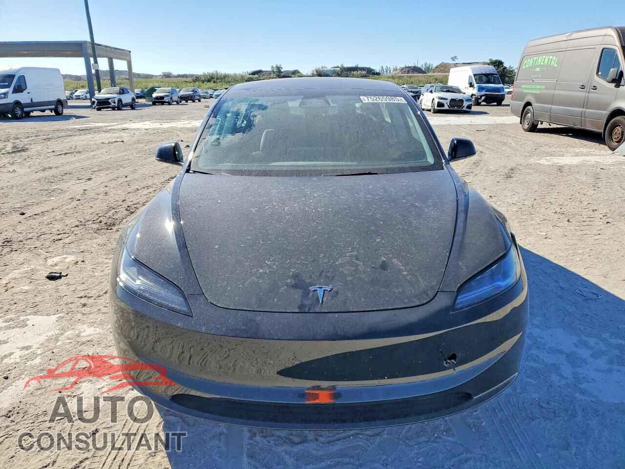 TESLA MODEL 3 2025 - 5YJ3E1EA2SF042602