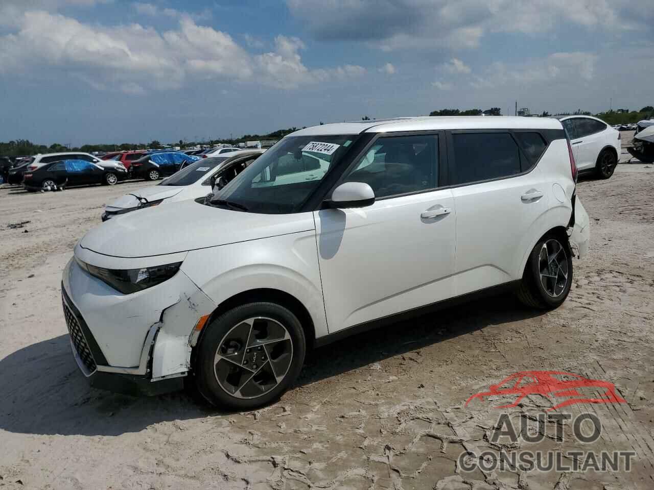 KIA SOUL 2023 - KNDJ33AU6P7872151