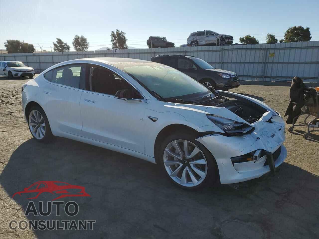 TESLA MODEL 3 2019 - 5YJ3E1EB6KF453512