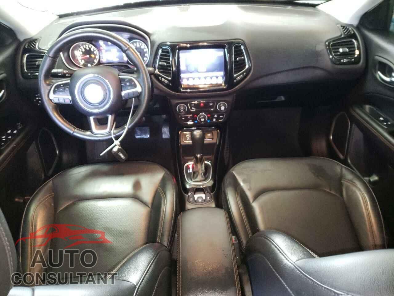 JEEP COMPASS 2019 - 3C4NJCCB5KT749352