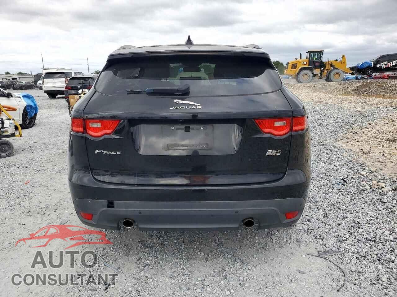 JAGUAR F-PACE 2018 - SADCK2FX0JA280400