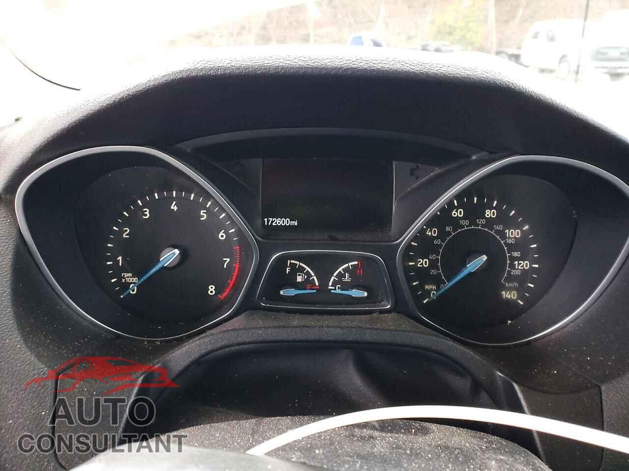 FORD FOCUS 2017 - 1FADP3F25HL235825
