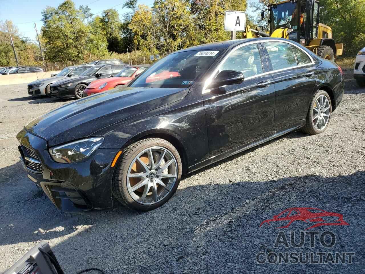 MERCEDES-BENZ E-CLASS 2023 - W1KZF8EB5PB132464