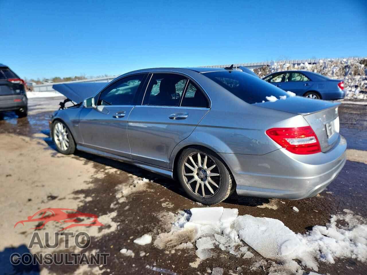 MERCEDES-BENZ C-CLASS 2012 - WDDGF5HB1CA733758
