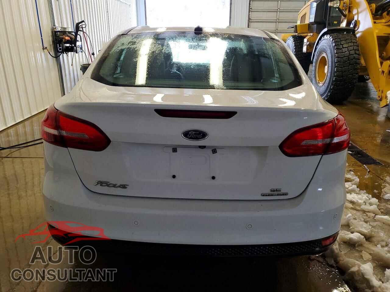 FORD FOCUS 2016 - 1FADP3F28GL314372