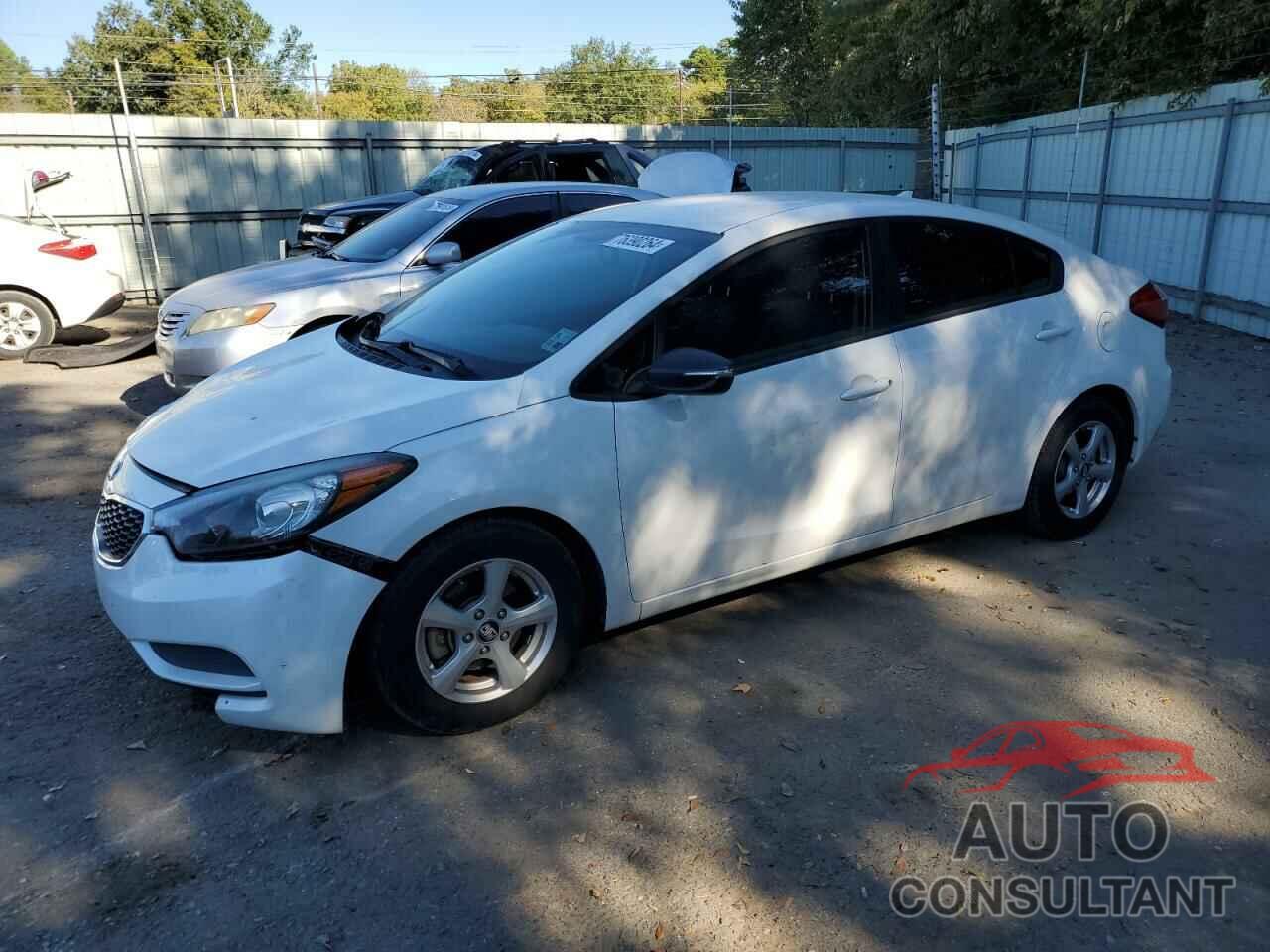 KIA FORTE 2016 - KNAFX4A61G5503000