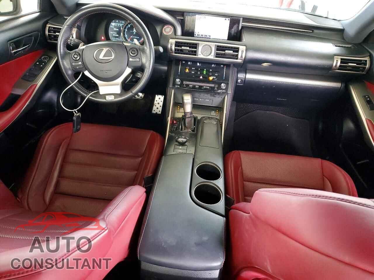 LEXUS IS 2014 - JTHBF1D20E5037132