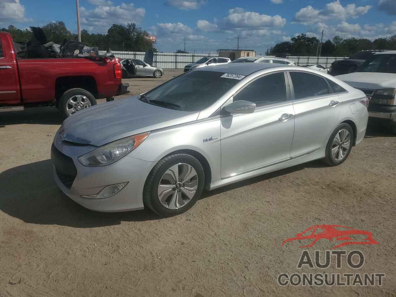 HYUNDAI SONATA 2013 - KMHEC4A43DA090049