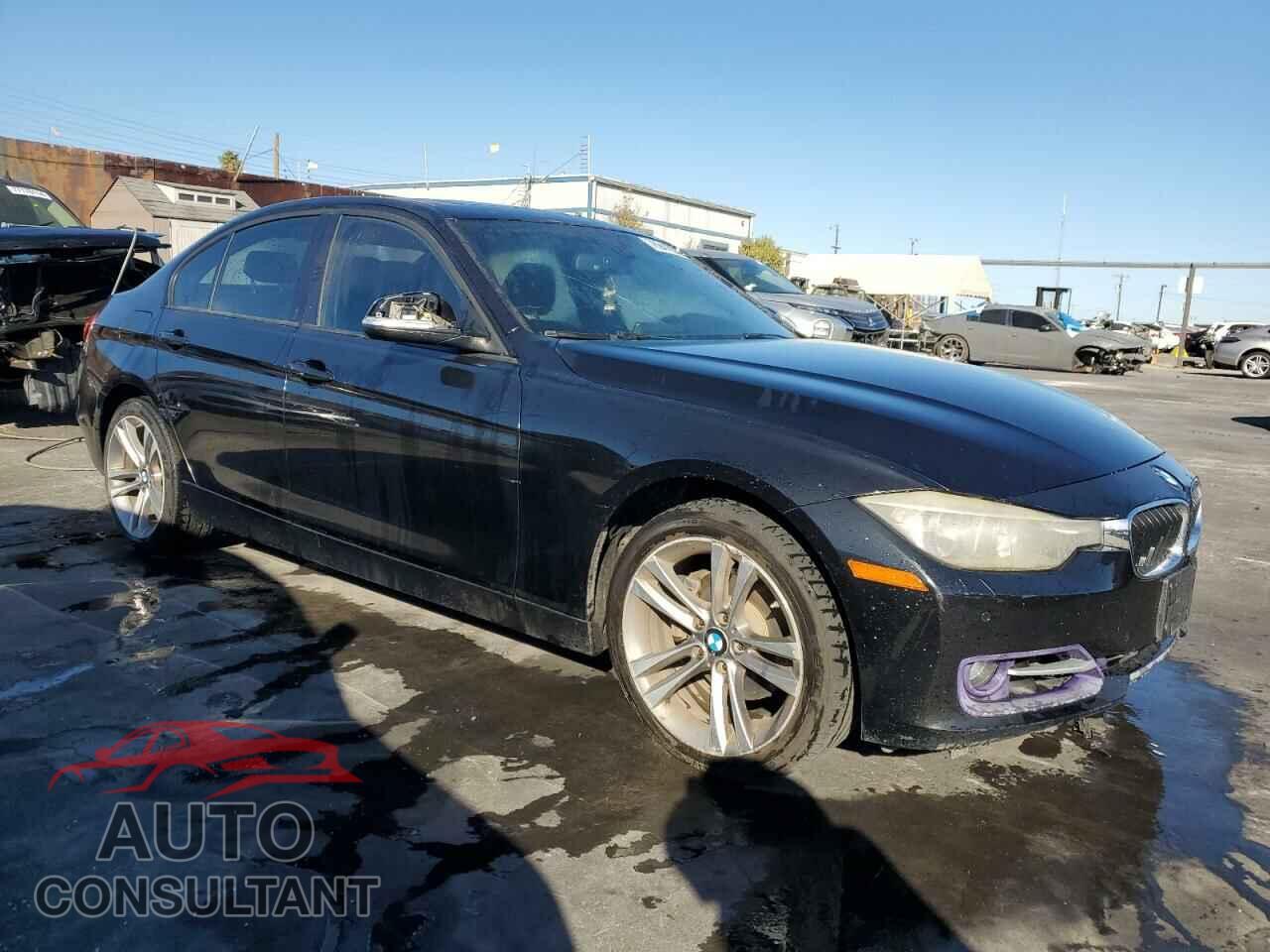 BMW 3 SERIES 2013 - WBA3B3C55DF533526