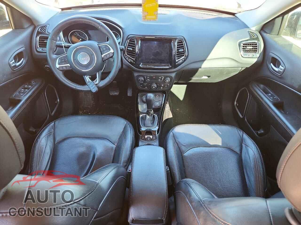 JEEP COMPASS 2017 - 3C4NJDCB6HT671100