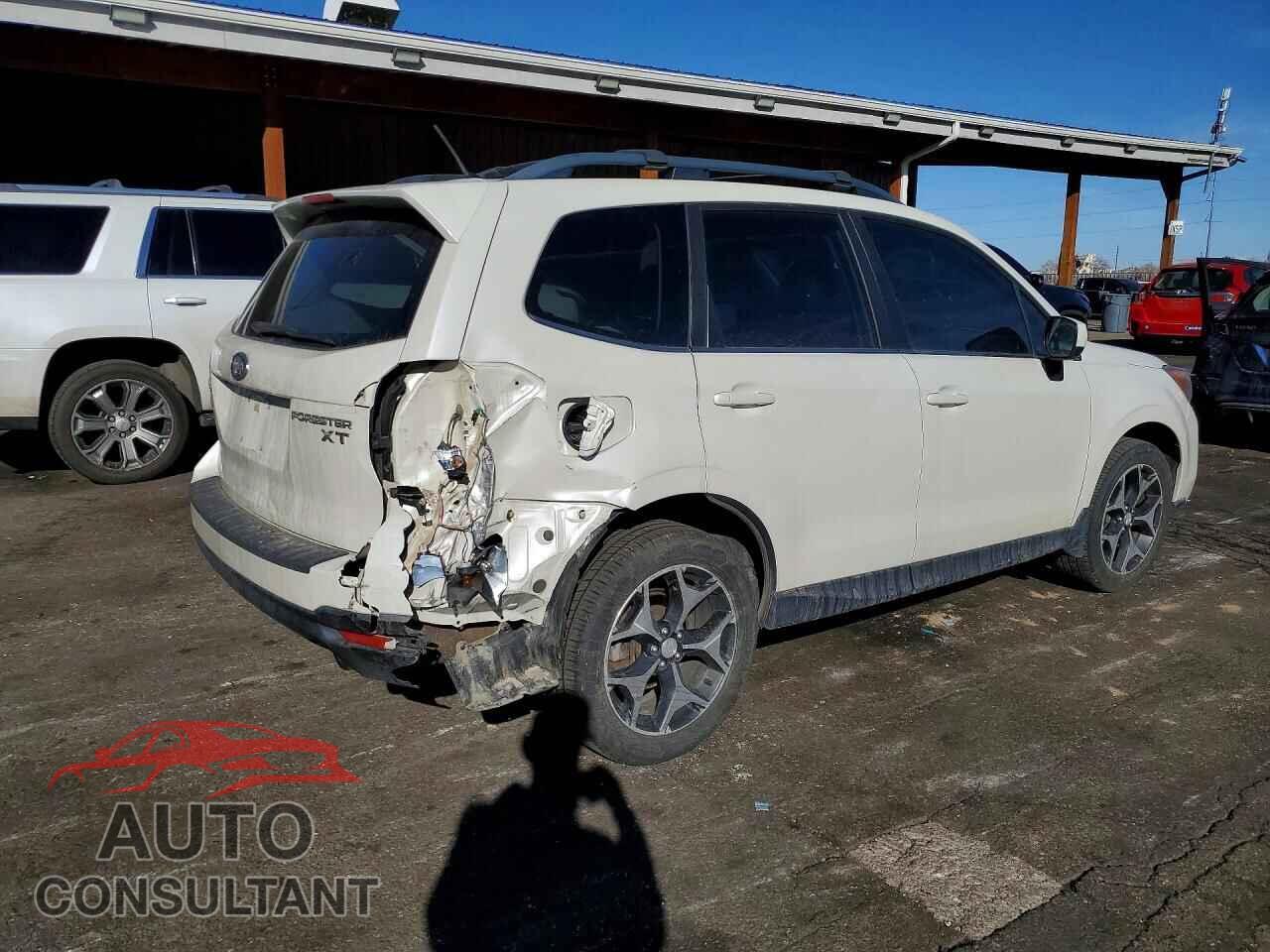 SUBARU FORESTER 2015 - JF2SJGDC6FH525577