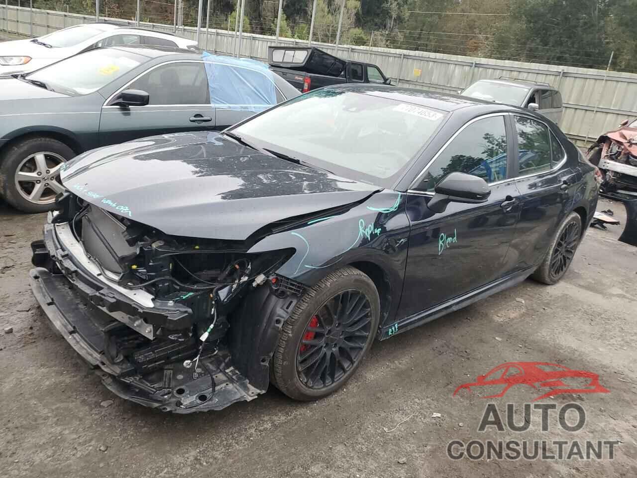 TOYOTA CAMRY 2020 - 4T1G11AK7LU502756