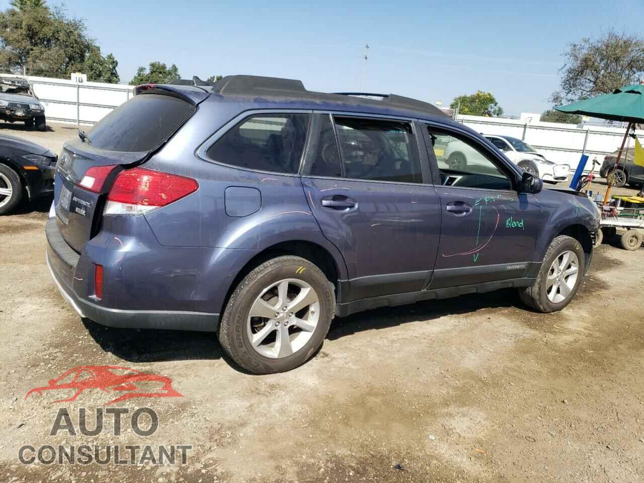 SUBARU OUTBACK 2013 - 4S4BRBKC1D3208888