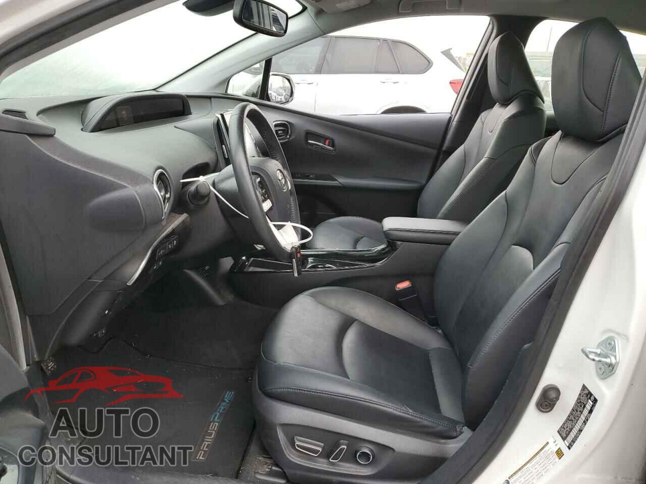 TOYOTA PRIUS 2017 - JTDKARFP5H3031737