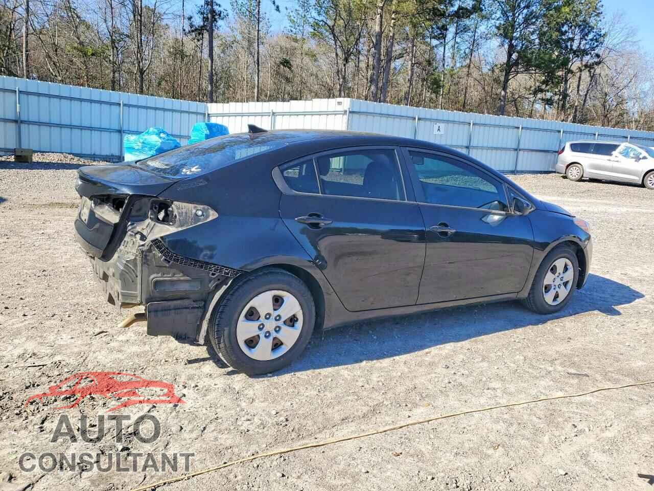 KIA FORTE 2016 - KNAFK4A6XG5549410