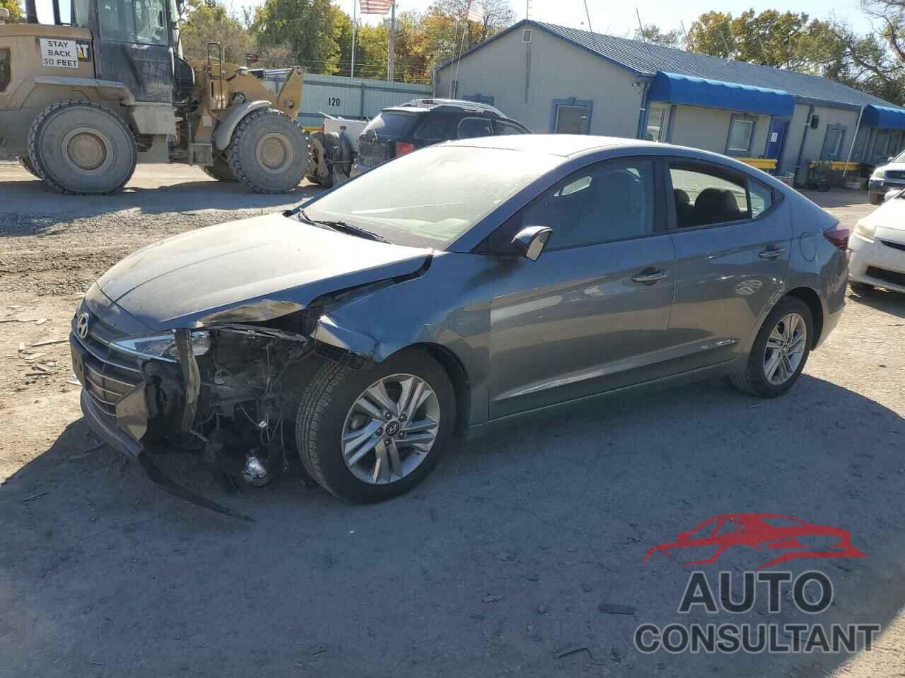 HYUNDAI ELANTRA 2019 - KMHD84LF0KU749258