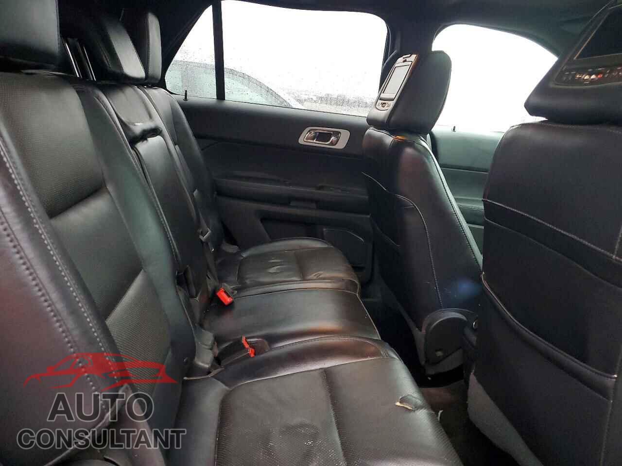 FORD EXPLORER 2013 - 1FM5K8F80DGA37019