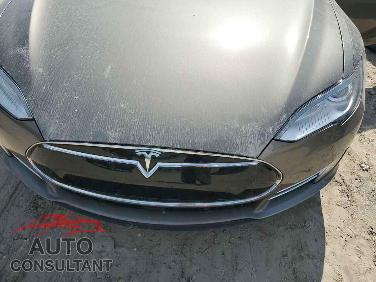 TESLA MODEL S 2016 - 5YJSA1E20GF129938