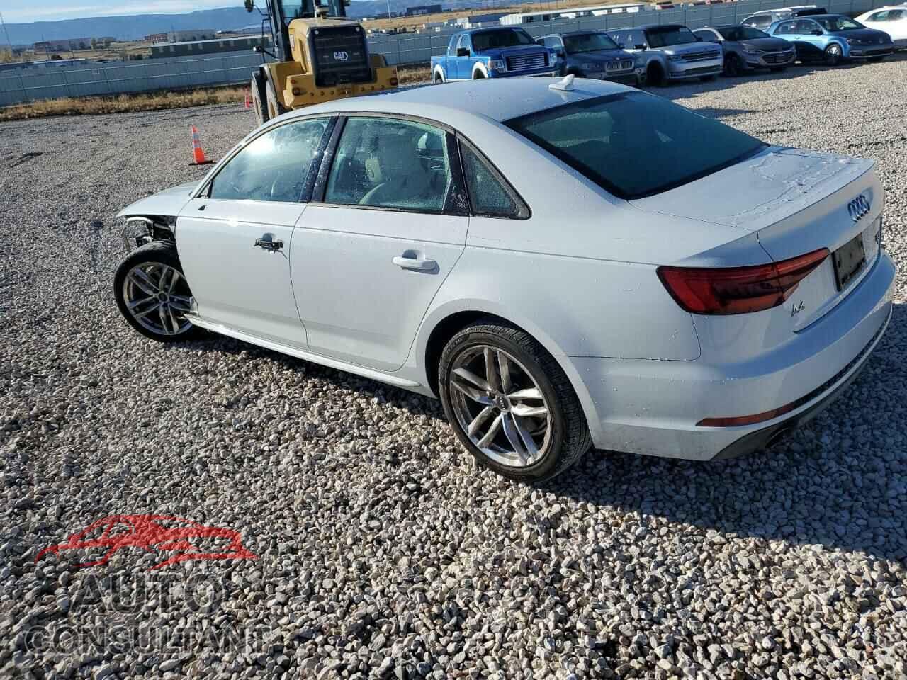 AUDI A4 2017 - WAUKMAF44HN058816