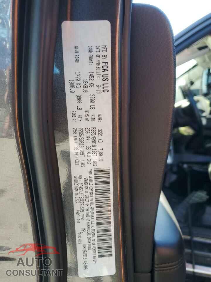 DODGE DURANGO 2019 - 1C4SDJFT8KC781579
