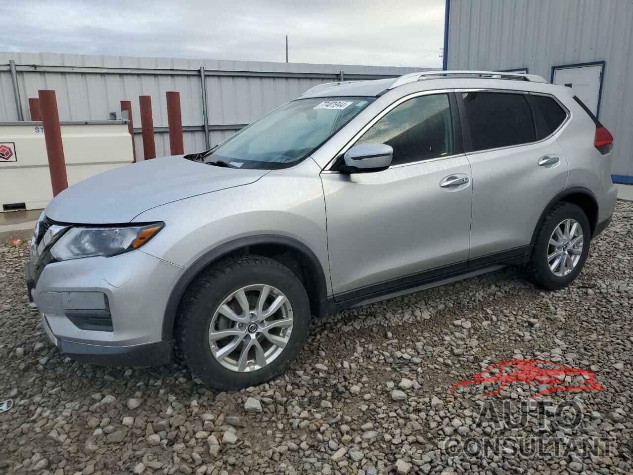 NISSAN ROGUE 2017 - KNMAT2MV7HP509132