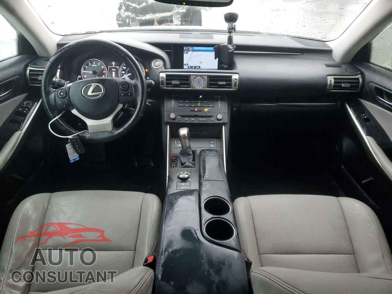LEXUS IS 2016 - JTHBA1D26G5038075
