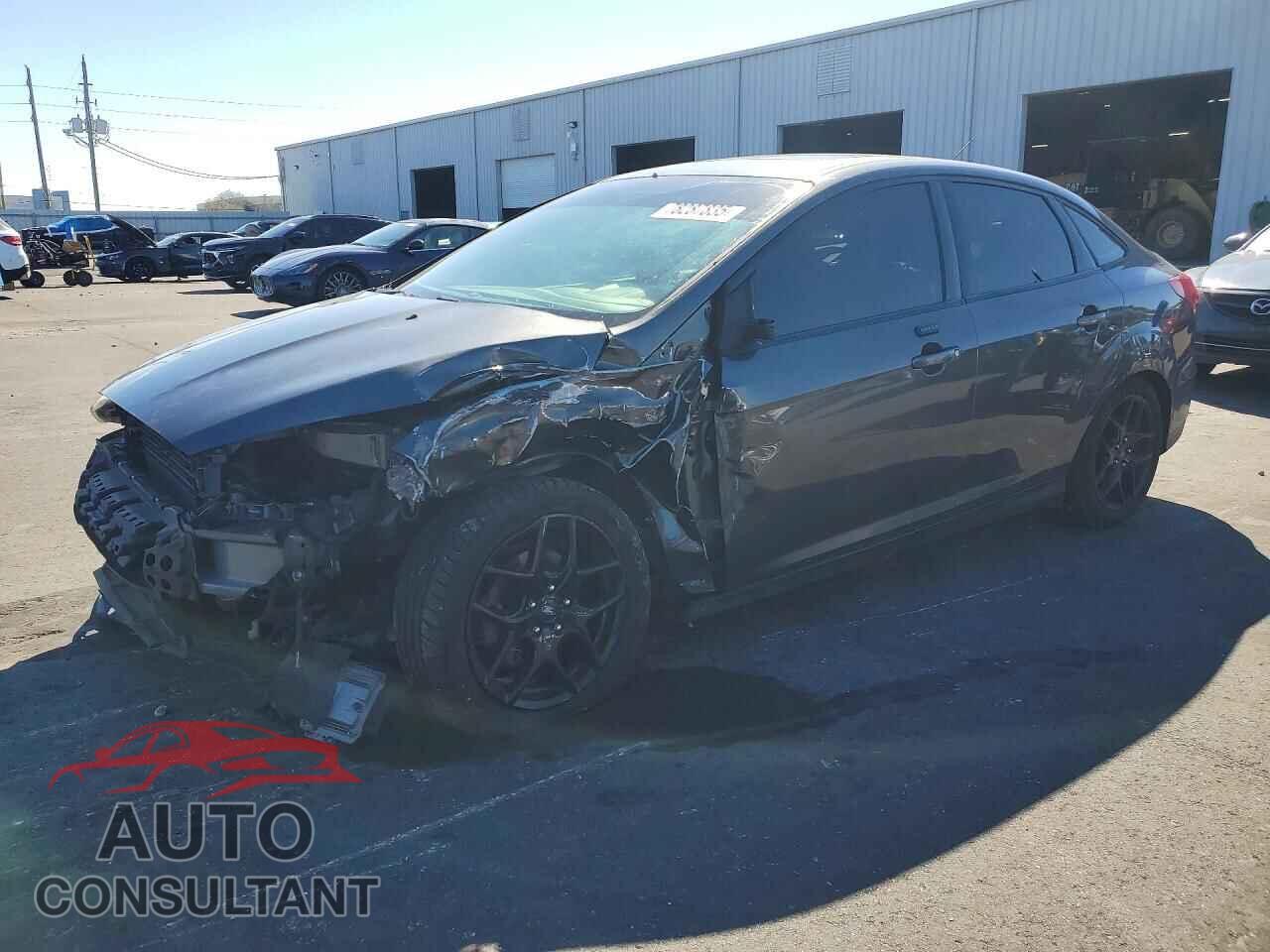 FORD FOCUS 2016 - 1FADP3F24GL382099
