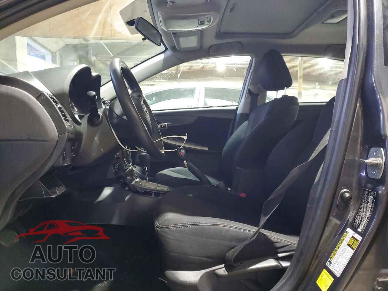 TOYOTA COROLLA 2013 - 2T1BU4EE5DC937799